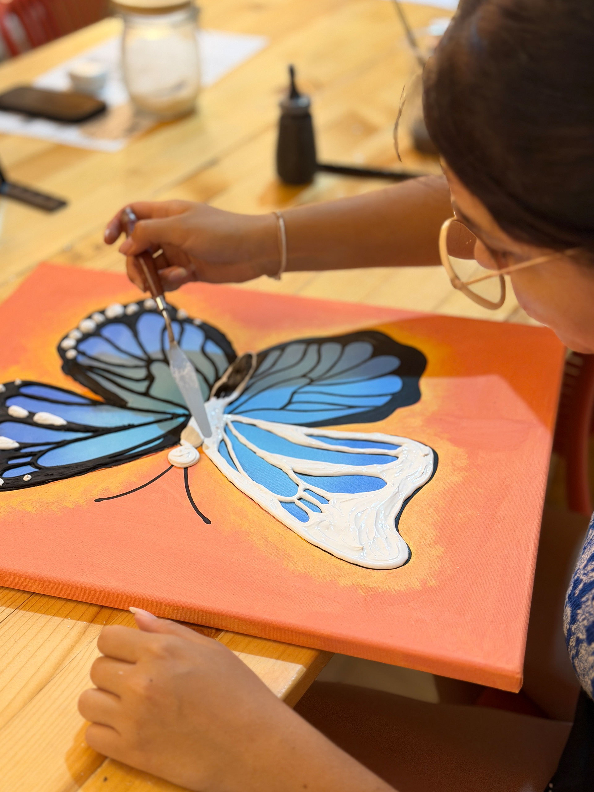 mariposa-lienzo-naranja